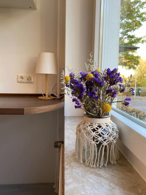 Country Style Apartment With Balcony Near Fair Hannover Esterno foto